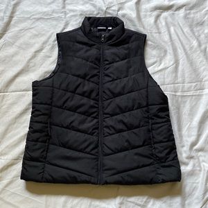 Kim Rogers black puffer vest size petite XL